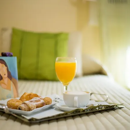 Casa Con Estilo Balmes B&B