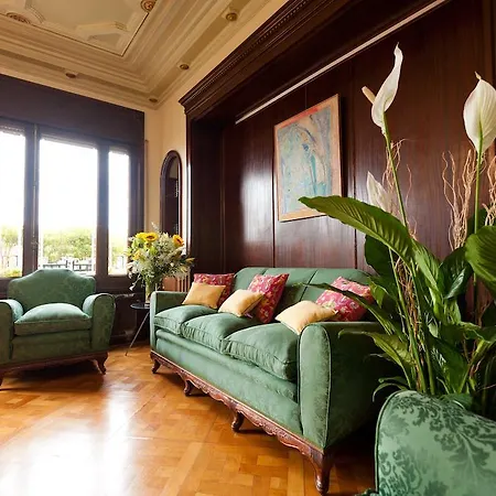 Casa Con Estilo Balmes B&B Barcelona