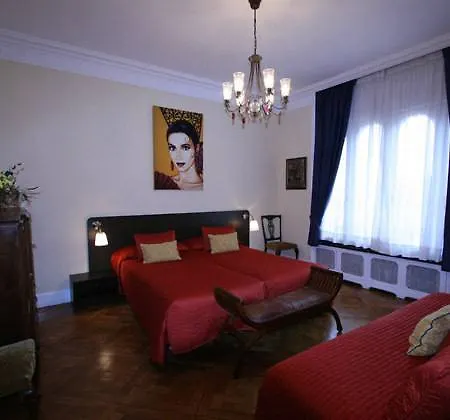 Casa Con Estilo Balmes B&B Barcelona